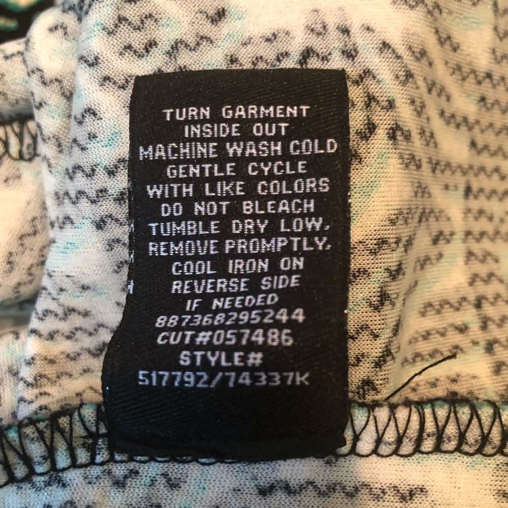 Indication dress - Picture 6 of 6